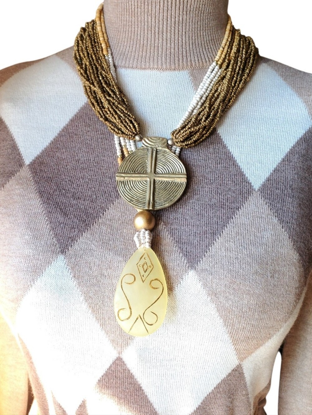 Vtg. Bundle 2 Beaded Necklaces